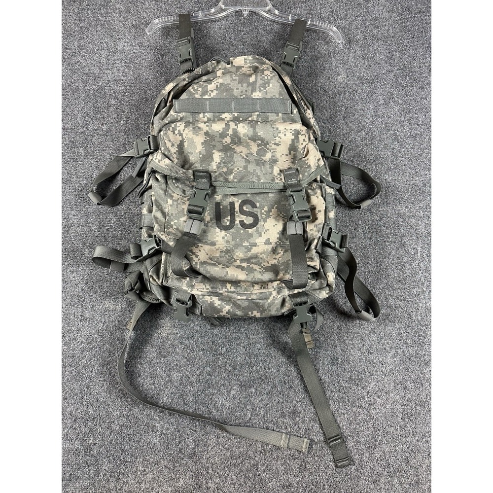USGI MOLLE II Assault Pack ACU NSN 8465-01-524-5250 Backpack W/Hydration System - Picture 2 of 9